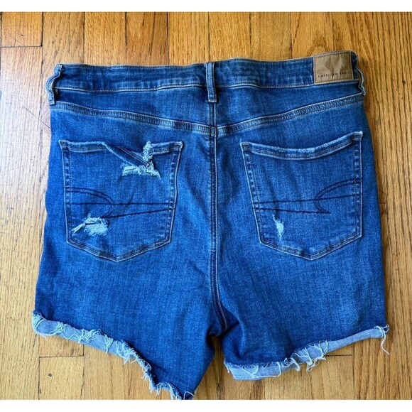 American Eagle Women Shorts 14 Blue Denim Next Level Stretch High Rise Shortie - Picture 3 of 5